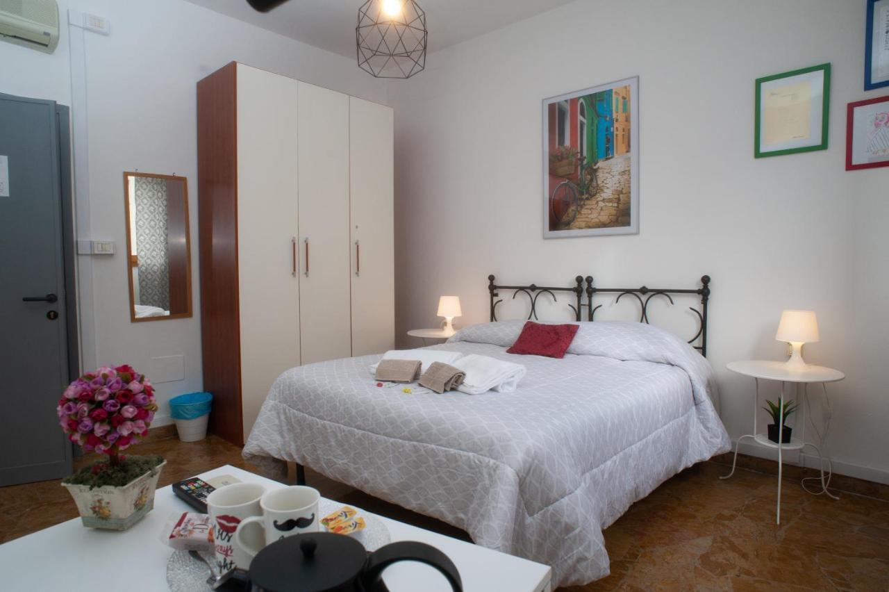 Guesthouse Amici Miei Florence Exterior photo