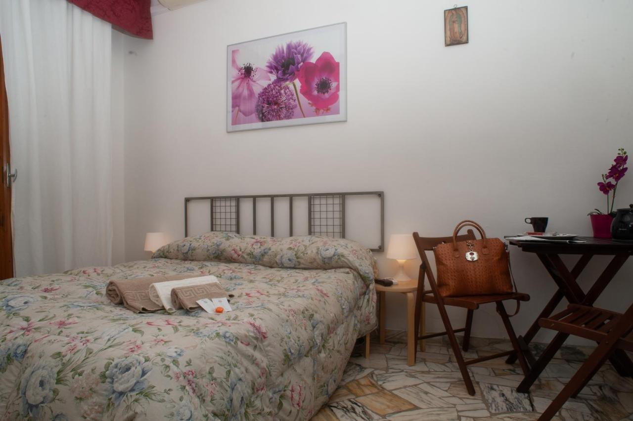 Guesthouse Amici Miei Florence Exterior photo