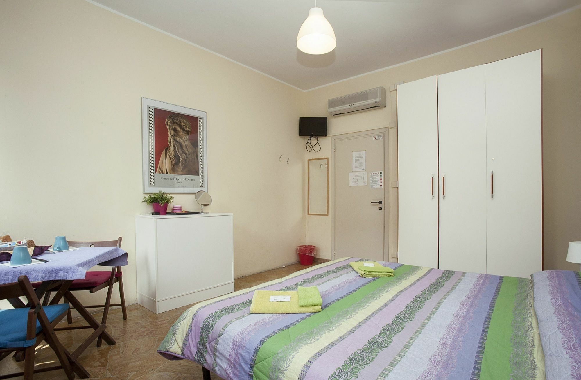 Guesthouse Amici Miei Florence Exterior photo