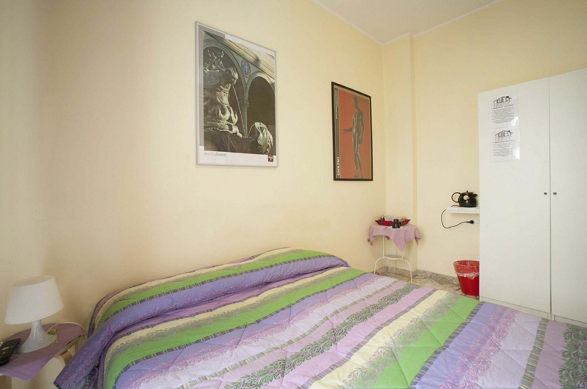 Guesthouse Amici Miei Florence Exterior photo